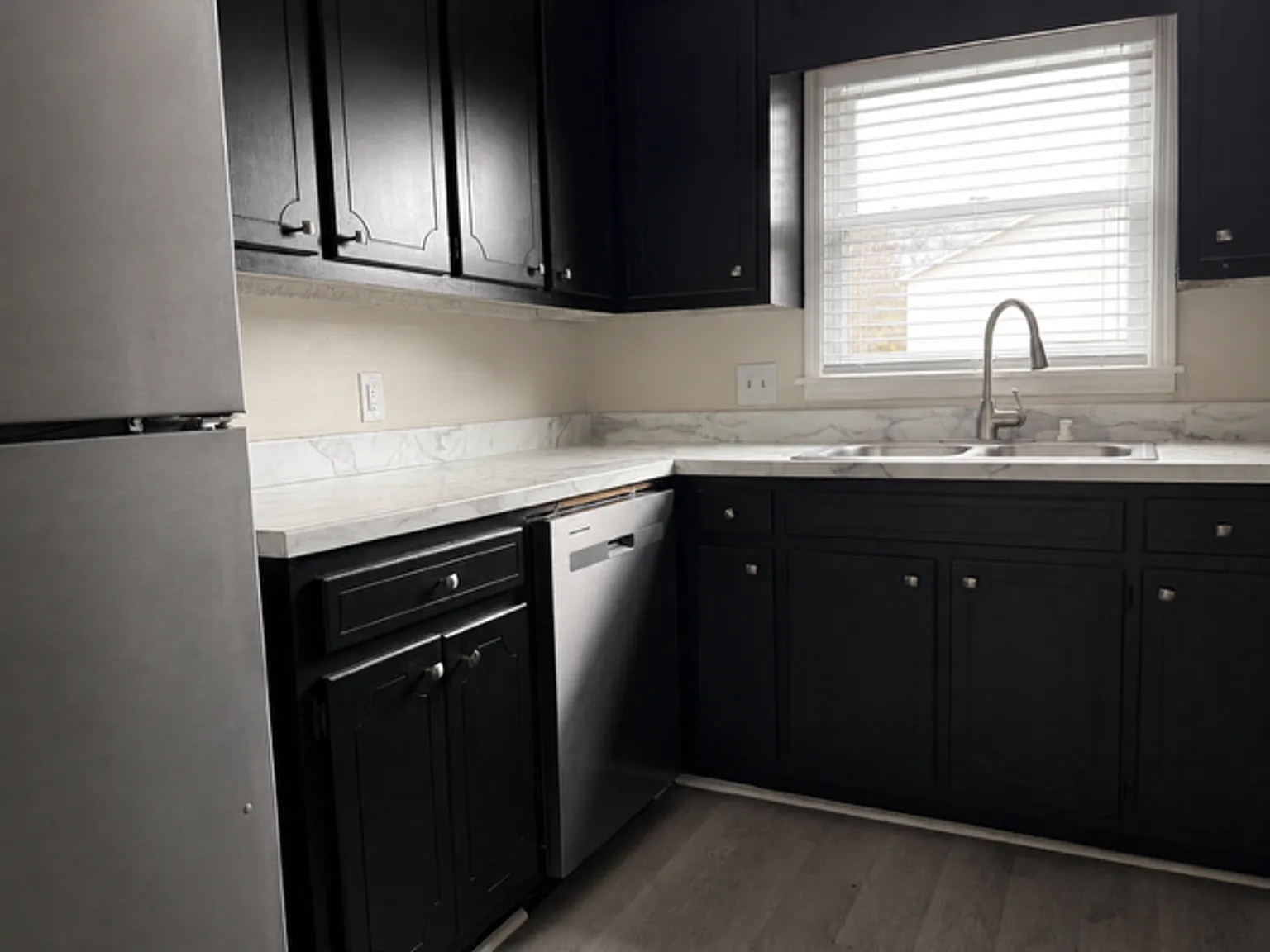 4144 Bonnell Drive - 2 Bedroom | 2 Bathroom — Photo 4