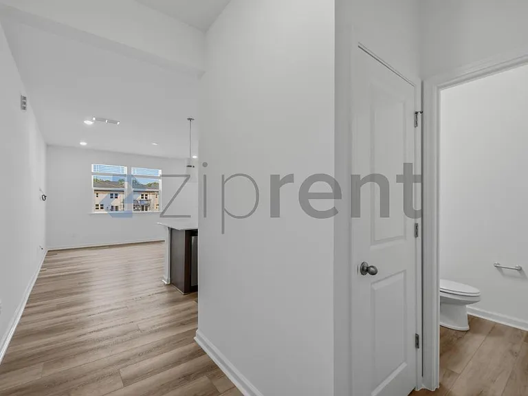 6212 Old Tavern Dr — Photo 5