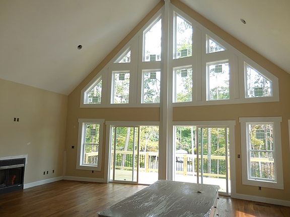 4th image of 158 Butler Dr