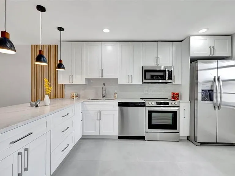7898 Eastlake Dr #1 — Photo 2