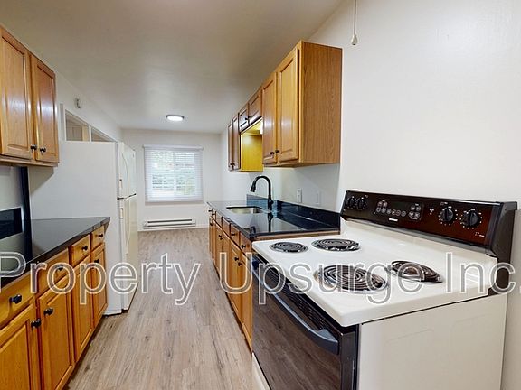 2nd image of 1167 Orange Ave #1169