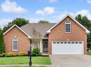 165 Foxrun, Springfield, TN 37172