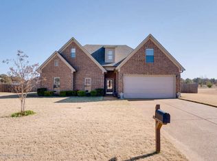 309 Cardinal Ln, Senatobia, MS 38668