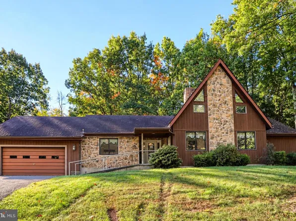 9444 State Route 209, Williamstown, PA 17098