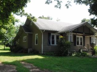 454 E Hudgens St, Cookeville, TN 38501