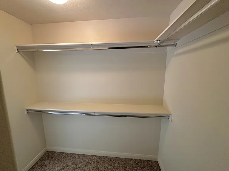 340 W 1425 N #103 — Photo 23