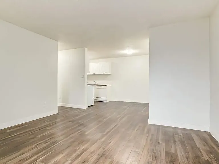 3005 56th Ave — Photo 19