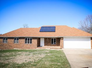 3635 W Maplewood St, Springfield, MO 65807