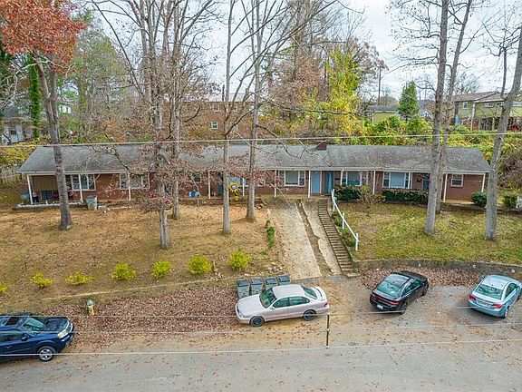 2nd image of 435-437 Arlington Cir NW #439