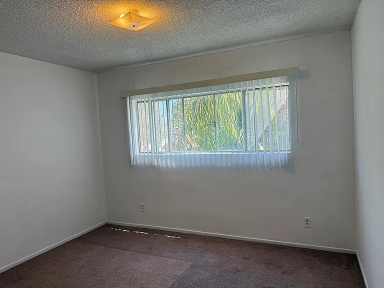 1441 S Shenandoah St #3 — Photo 8