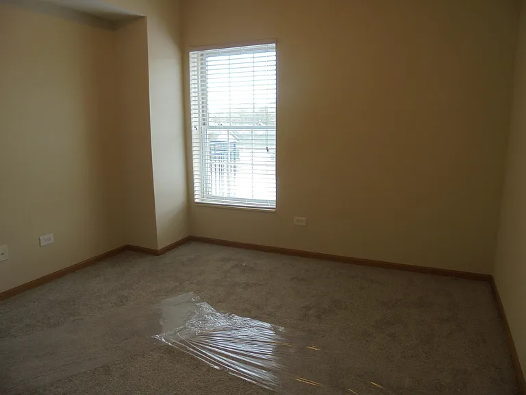 19806 Wolf Rd #301 — Photo 28