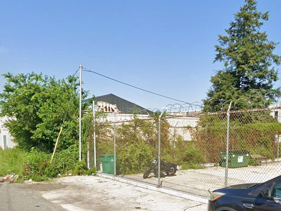 2nd image of 6472 Vandike St