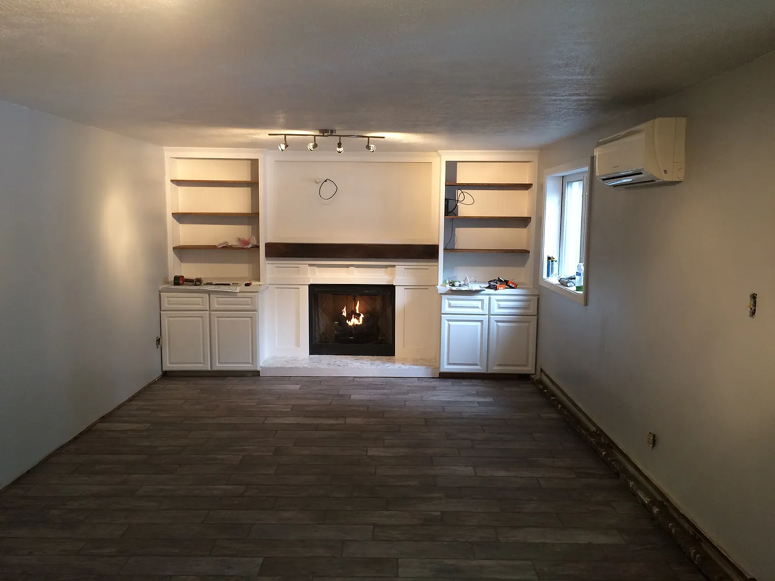 7833 Summerset Dr photo 1