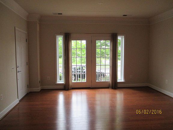 3rd image of 14784 Potomac Branch Dr