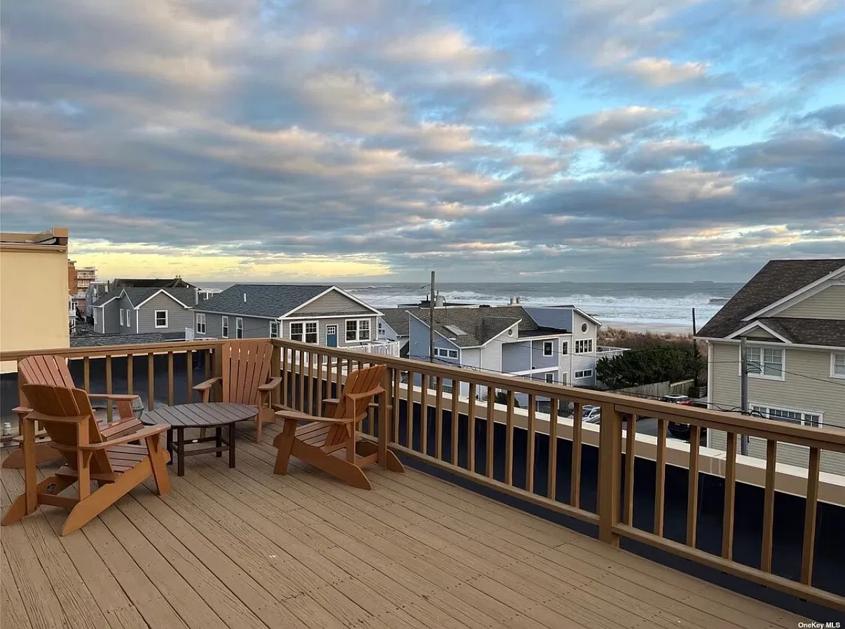 1 bed, 900 sqft, $3,000 — Photo 2