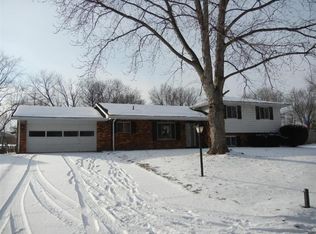 2193 Crab Tree Dr, Dayton, OH 45431