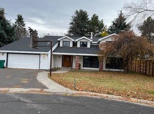 7116 Verda Vista Pl, Klamath Falls, OR 97603