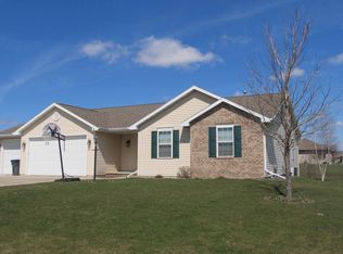 W7052 Buttercup Ct, Greenville, WI 54952