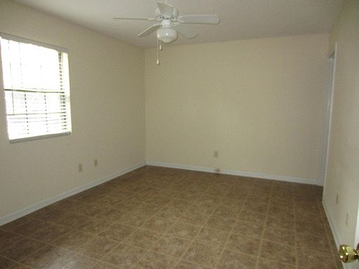 3rd image of 1704 N Patterson St APT 1