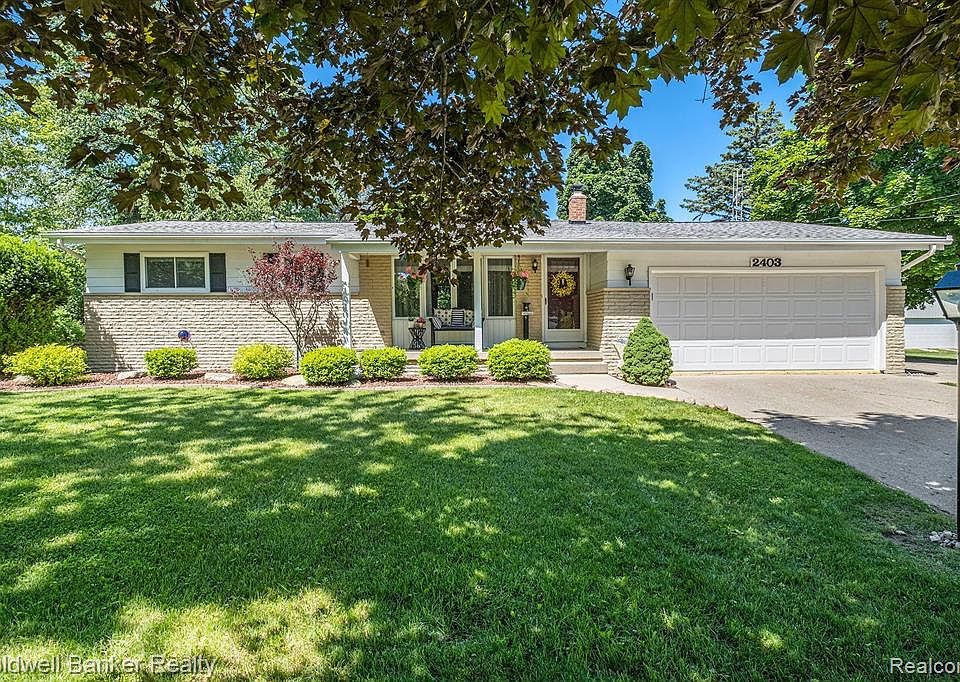 2403 N McKinley Rd, Flushing, MI 48433 Zillow
