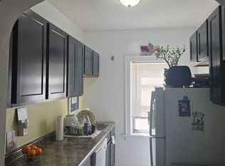 5439 W Martin Dr, Milwaukee, WI 53208