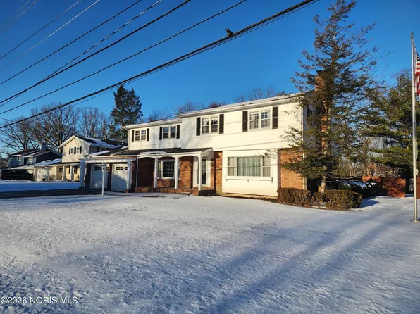 140 Wayne Park Dr, Napoleon, OH 43545