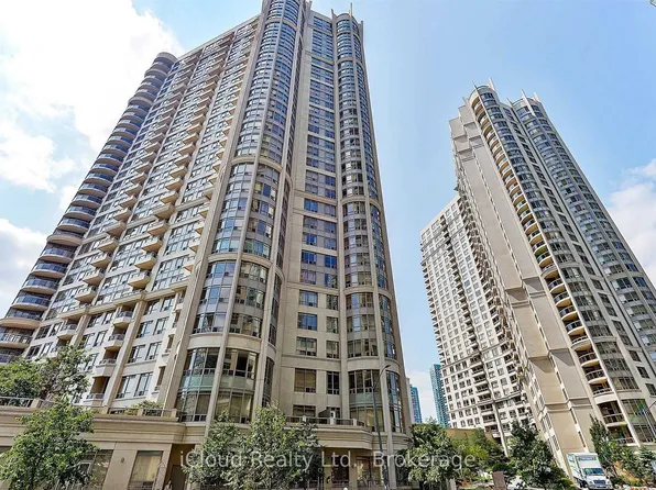 3888 Duke Of York Blvd, Mississauga, ON