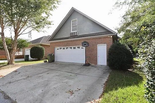 3192 Mayflower Ln — Photo 72