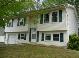 601 Garner Ave, Waldorf, MD