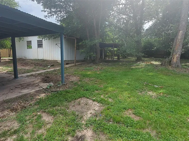 9084 Peggy Dr — Photo 13