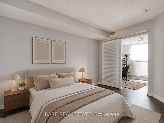 2nd image of 8 Park Rd #2209