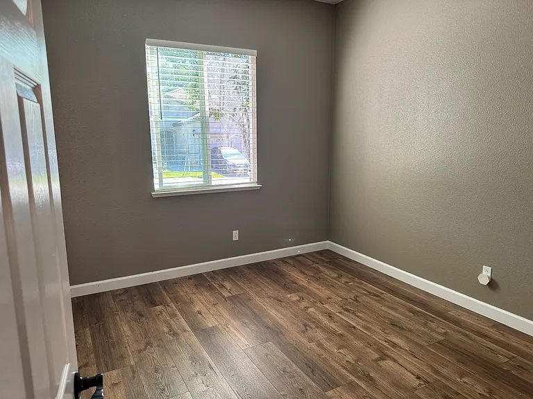 3267 Inwood Pl — Photo 12