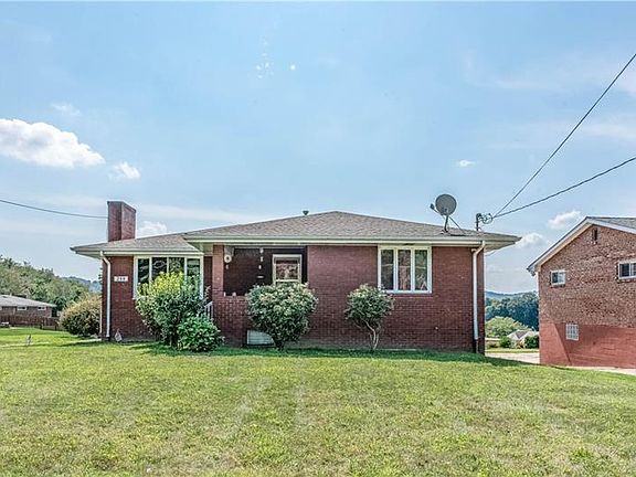 2nd image of 299 Hillcrest Dr