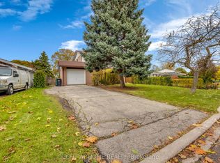 36 Welbeck Dr, Brampton, ON L6X 2L1