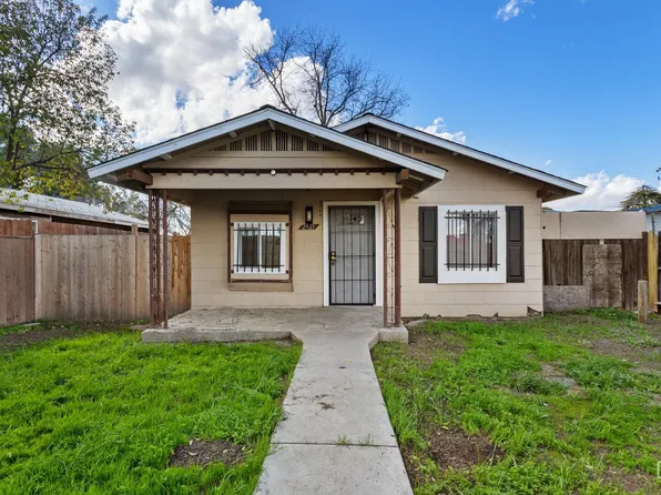 2521 P St, Bakersfield, CA 93301