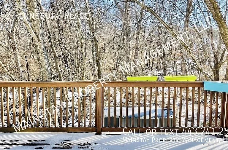 8852 Pennsbury Pl — Photo 8