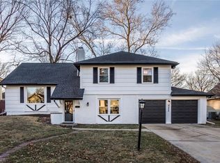 6525 W 101st St, Overland Park, KS 66212