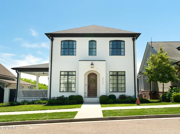 9779 Clingmans Dome Dr, Knoxville, TN 37922