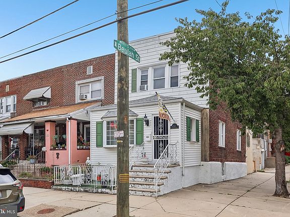 3rd image of 701 Johnston St