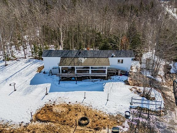 4th image of 1554 Pleasant Valley Rd
