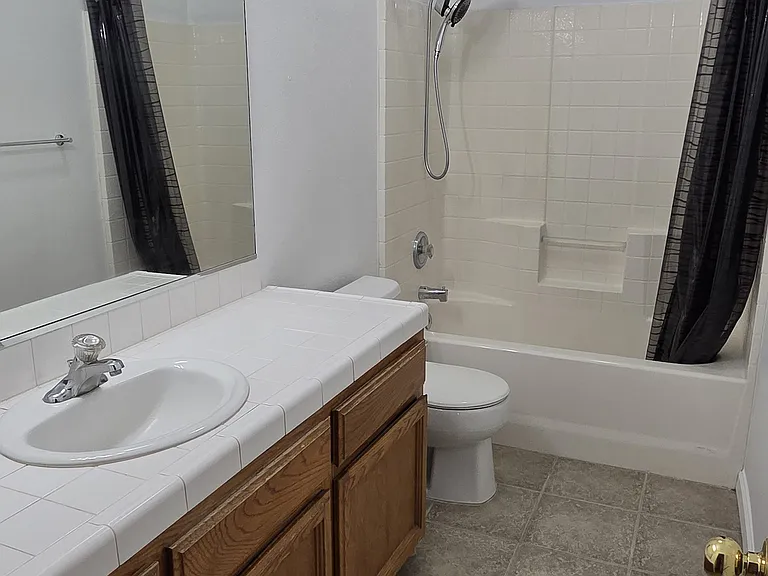5333 W Norwich Ave — Photo 9