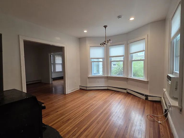 454 Round Lake Park Rd — Photo 3