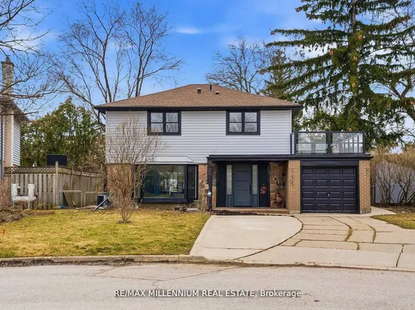 30 Allendale Rd, Brampton, ON L6W 2Y8