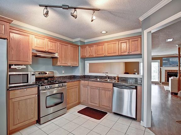 2nd image of 4392 Ivy Glen Way SE