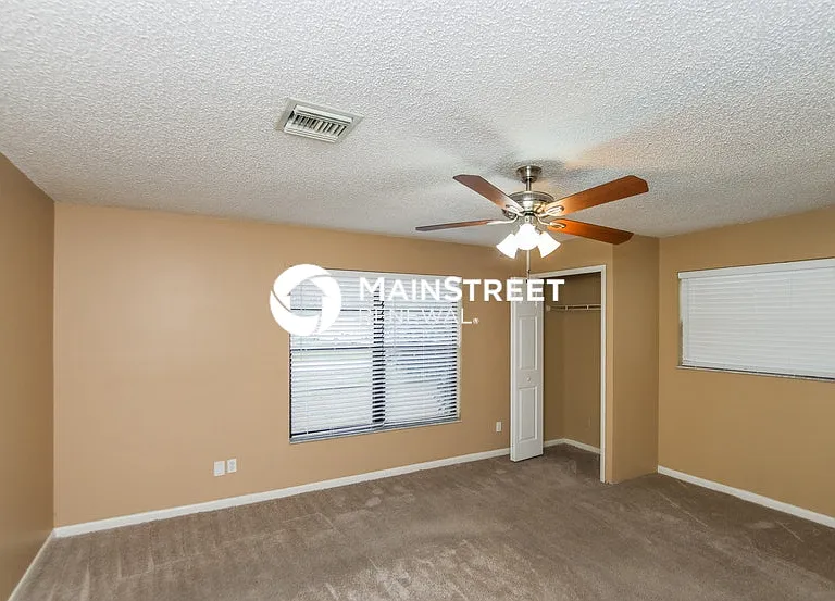 318 Breakwater Ter — Photo 9