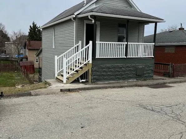 105 Elm St, Monessen, PA 15062