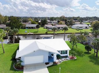 4 Campbell Ct, Palm Coast, FL 32137