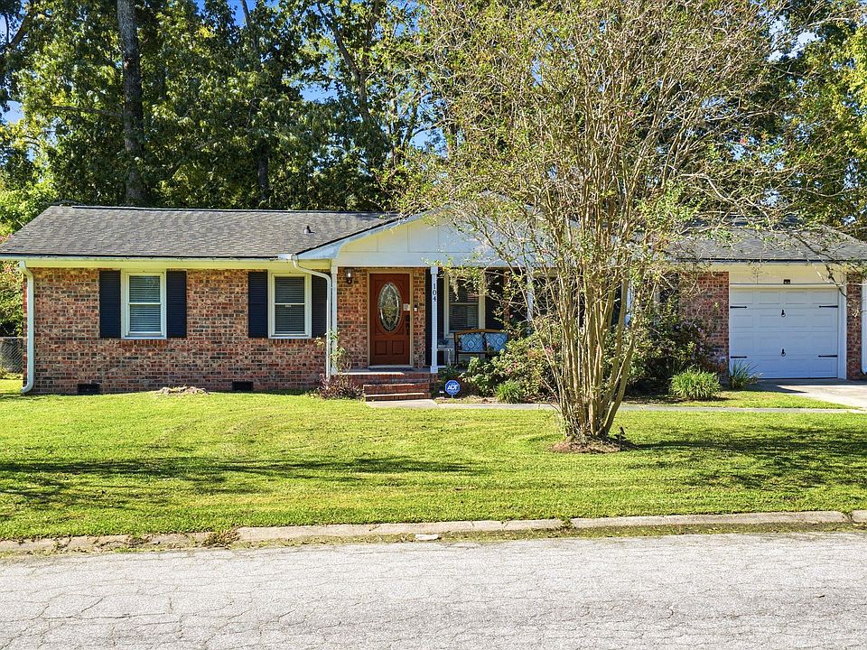 1st image of 104 Jackson Rd