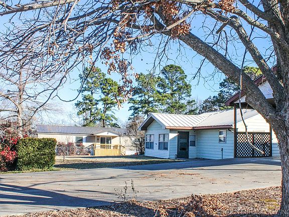 3rd image of 234 Lakeaire Dr