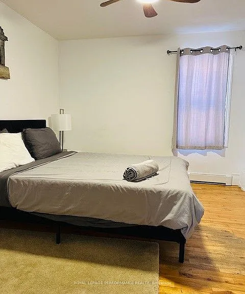 611 Saint Felix St — Photo 8